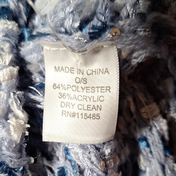 Blue Textured Women's Scarf - Picture 4 of 4